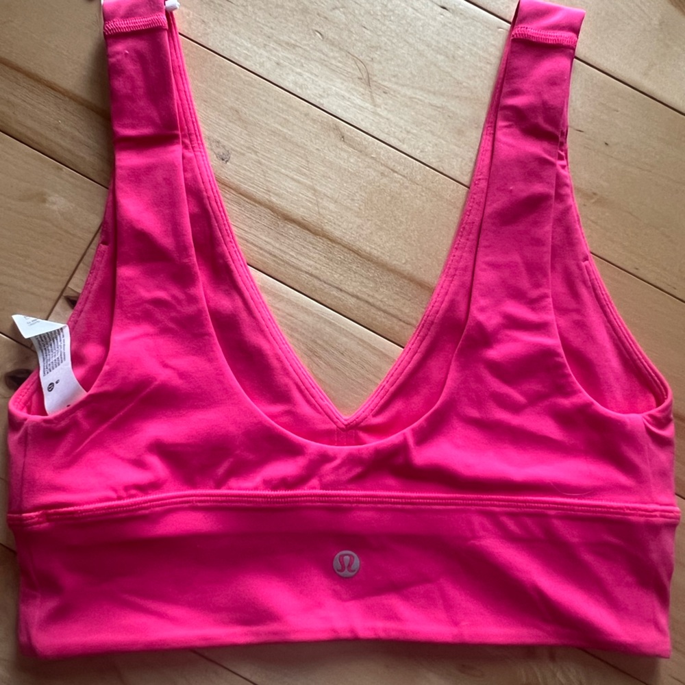 NWT Lululemon Align V-Neck Bra Light Support, A/B Cup - Picture 9 of 11